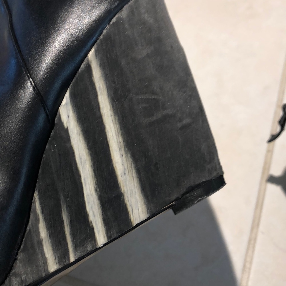 Also booties - Picture 2 of 3